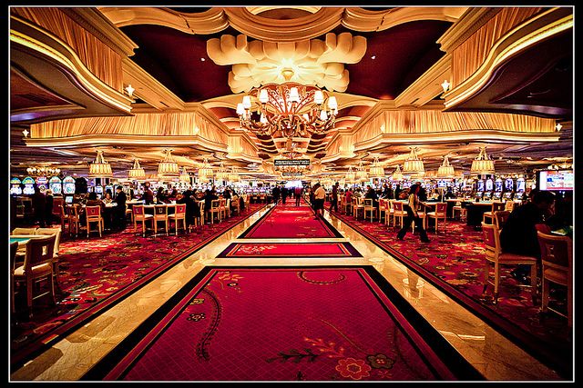 Yebo Casino آن لائن کیسینو میں اصل گیمز